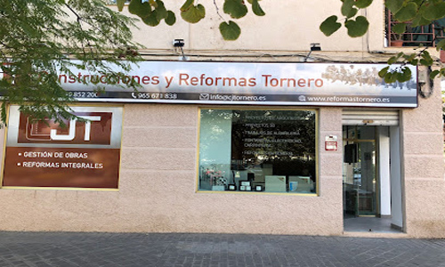 Construcciones y Reformas Torneros S.L.